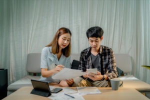 Cặp Vợ Chồng Hà Nội Lương 80 Triệu: Vẫn Khó Khăn Vì Áp Lực Chi Tiêu